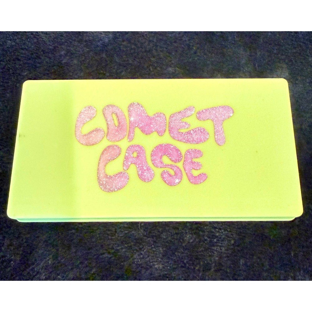 Made By Mitchell Comet Case 8 Shade Blursh Lights Cream Highlighter Palette